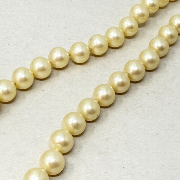 Vintage Long Imitation Pearl Necklace‎ Ornate Clasp Marked Japan Retro Classic - Picture 11 of 15